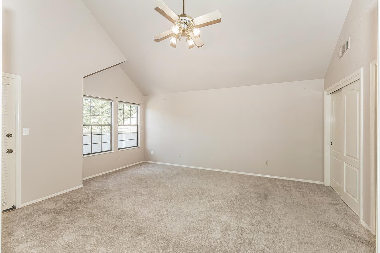 1282 West Flora Avenue Reedley, CA 93654 - Photo 15 of 49