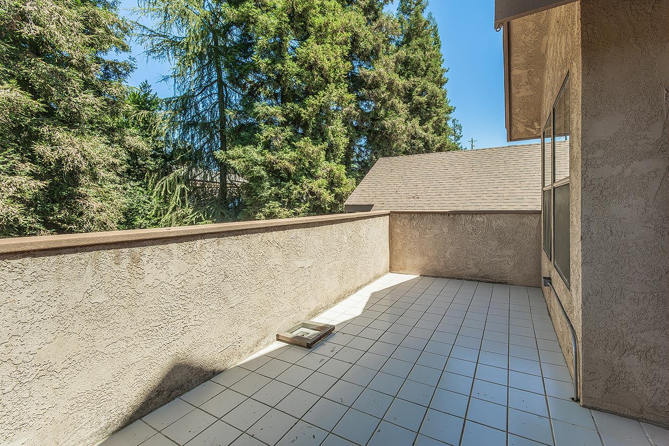 1282 West Flora Avenue Reedley, CA 93654 - Photo 20 of 49 a view of a terrace view