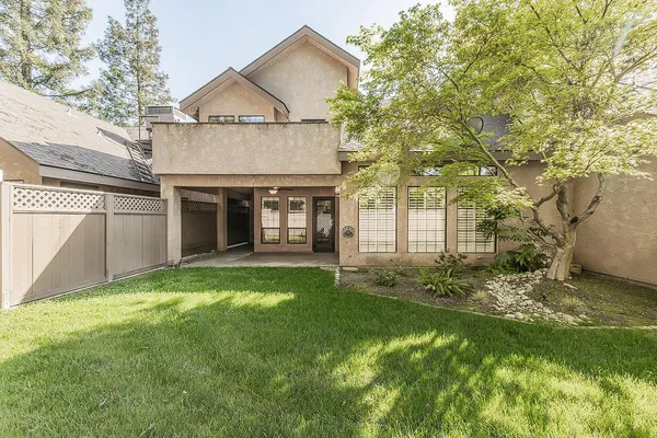 $399,000 | 1282 West Flora Avenue, Reedley, CA 93654