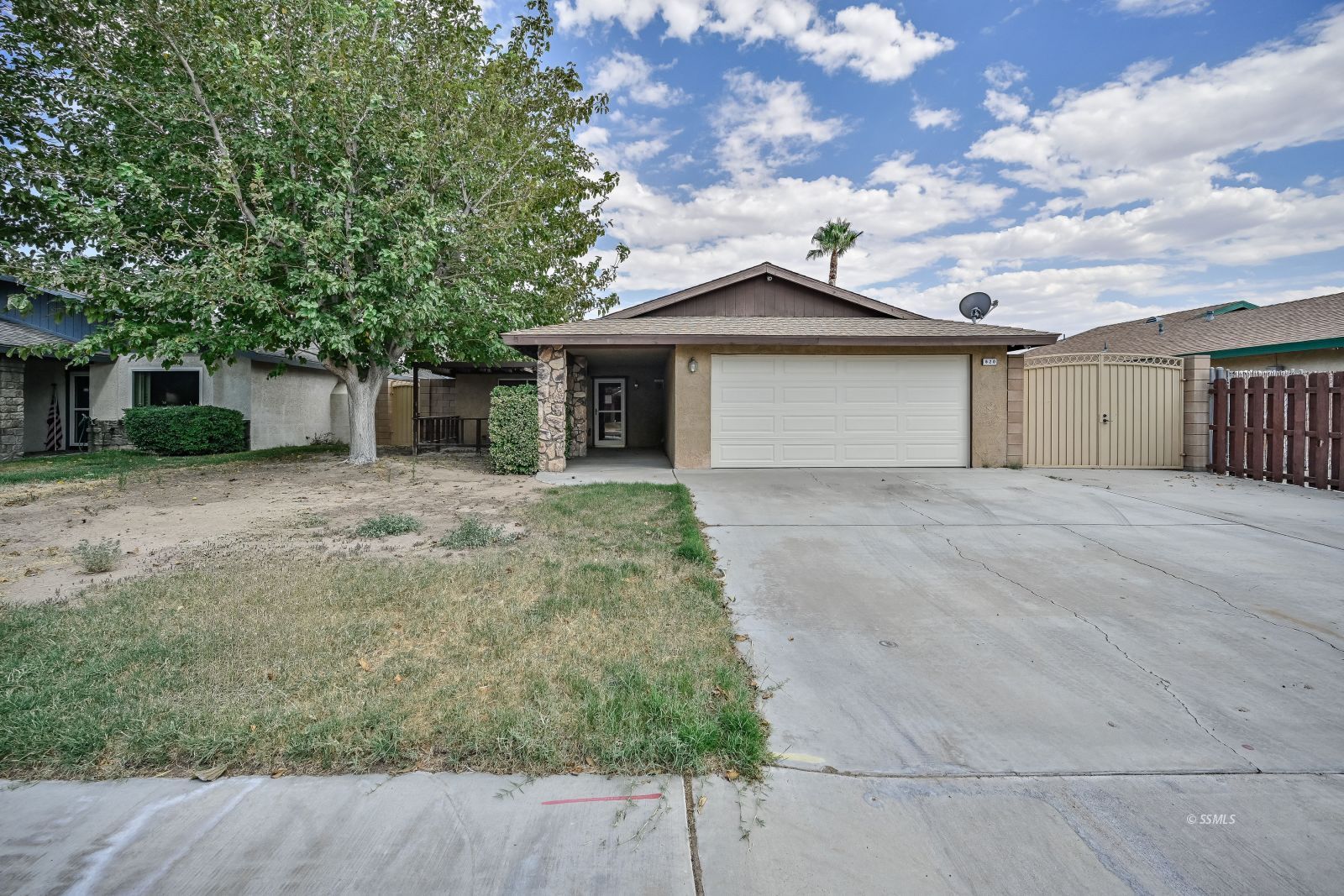620 Sherwood Court Ridgecrest, CA 93555 - Photo 1 of 38 Gallery Image 1