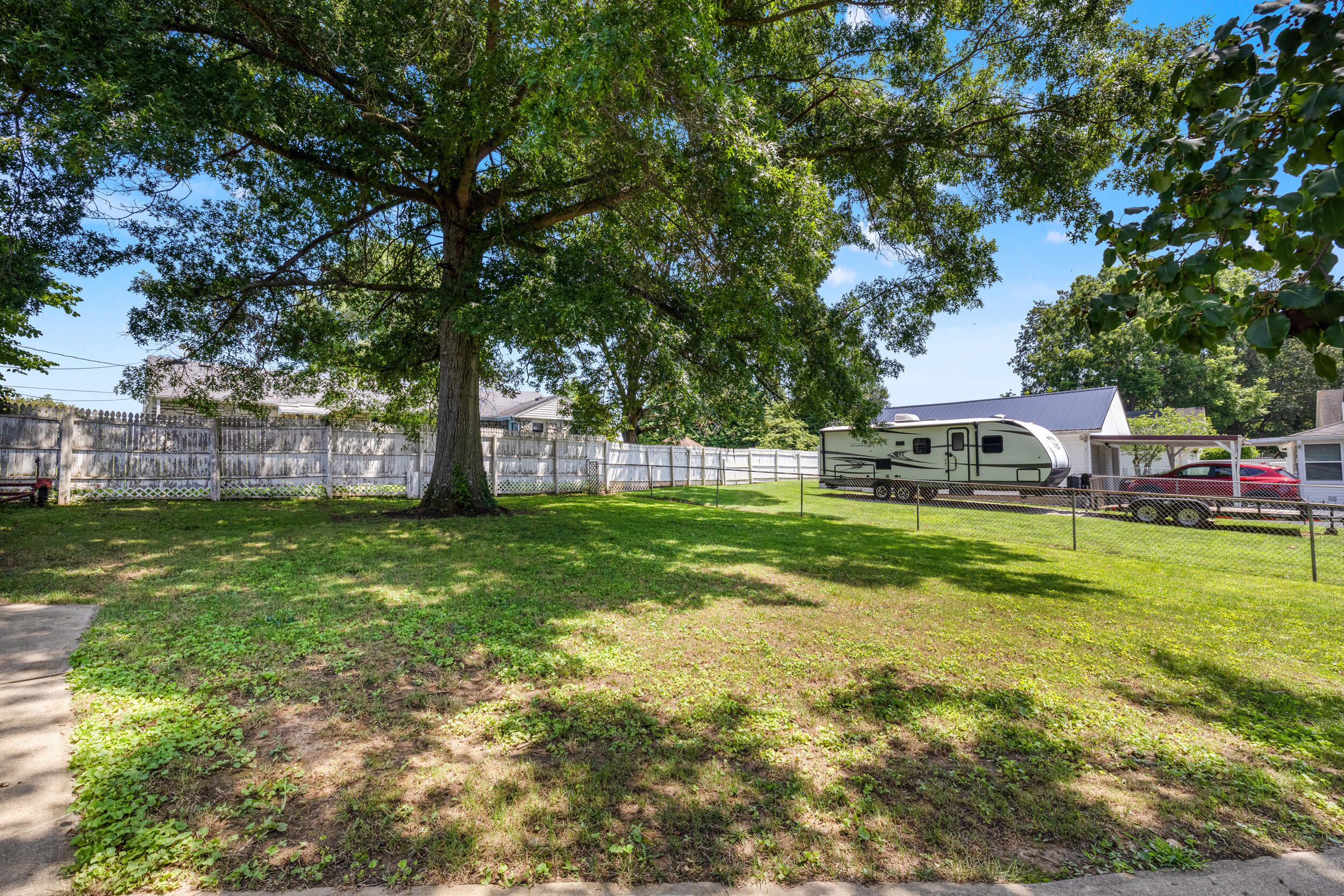 217 North Middletown Road Paris, KY 40361 - Photo 21 of 28 17_img_9428