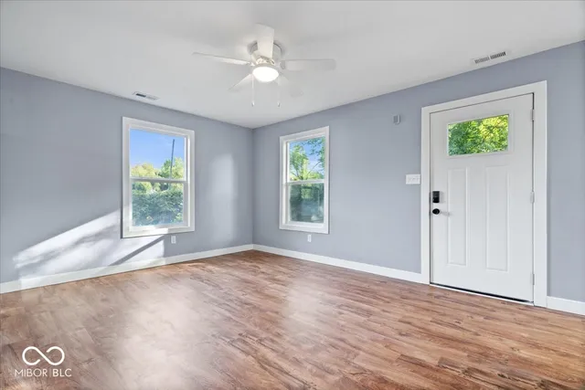 $186,900 | 4210 North Lasalle Street, Indianapolis, IN 46205