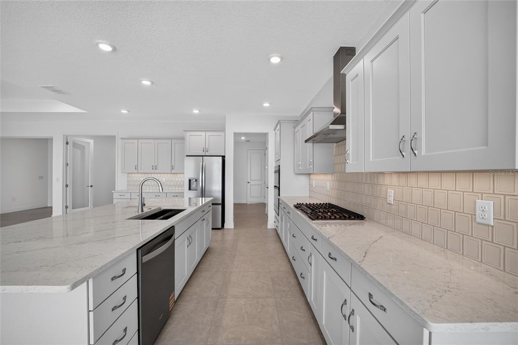 10302 Southwest 84th St Road Ocala, FL 34481 - Photo 20 of 46 Gallery Image 20