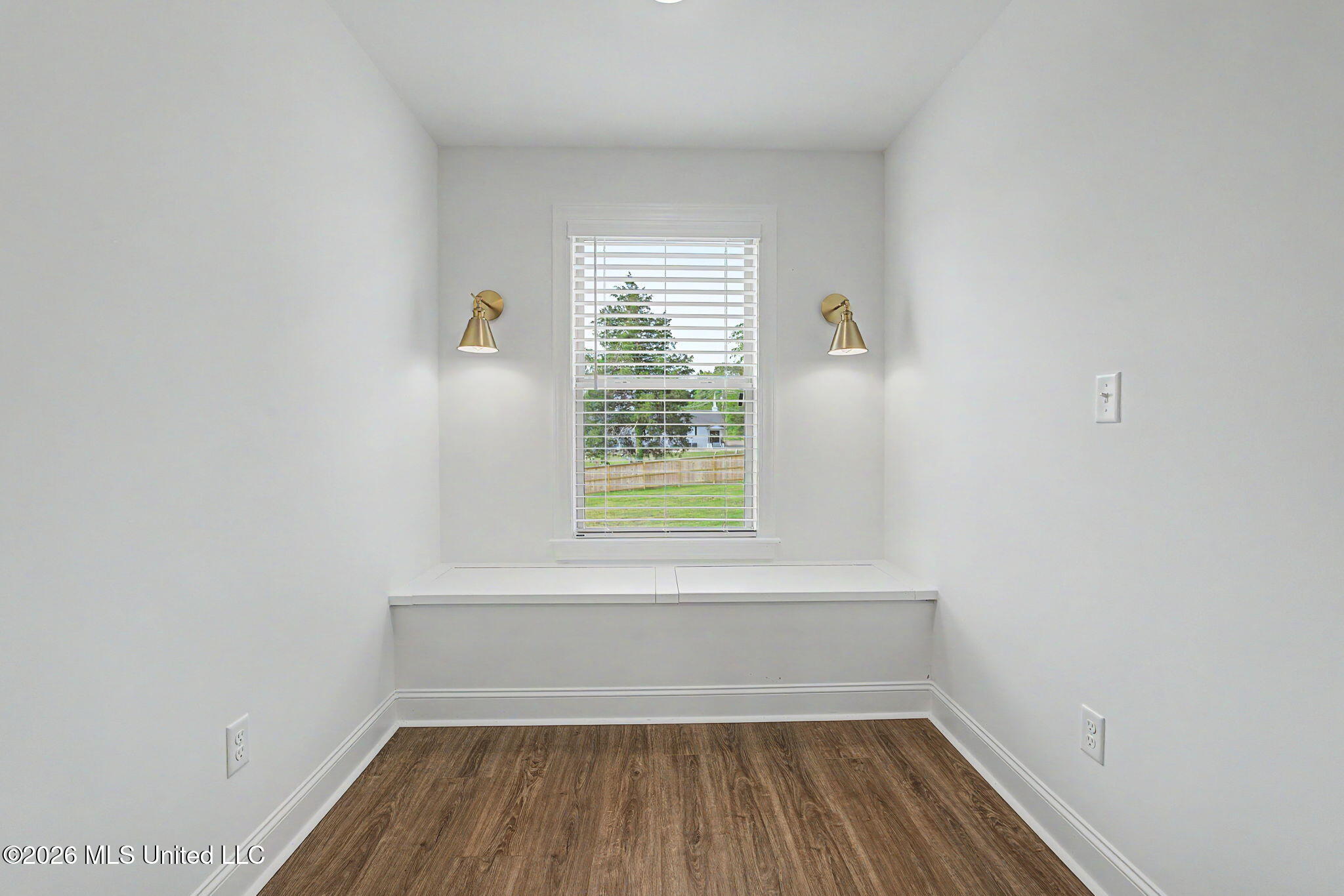 2035 Livingston Way Hernando, MS 38632 - Photo 29 of 46 Multi-Purpose Loft b