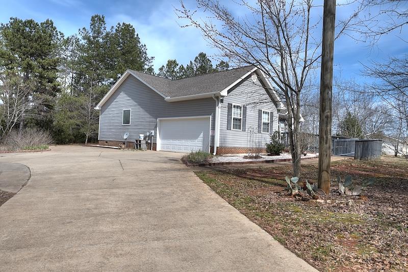 415 Old Georgia Road Pelzer, SC 29669 - Photo 23 of 24
