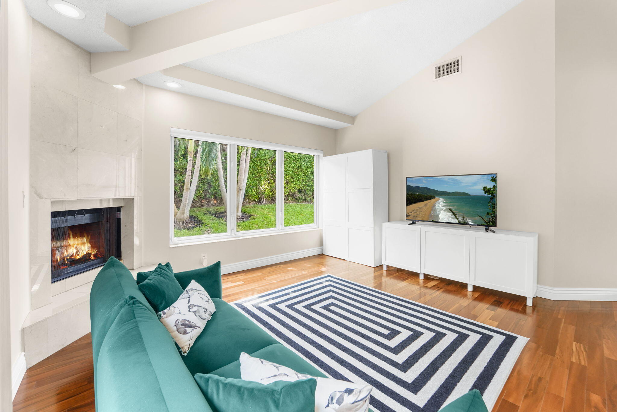 7036 San Sebastian Circle Boca Raton, FL 33433 - Photo 8 of 25 6-web-or-mls-DSC01227