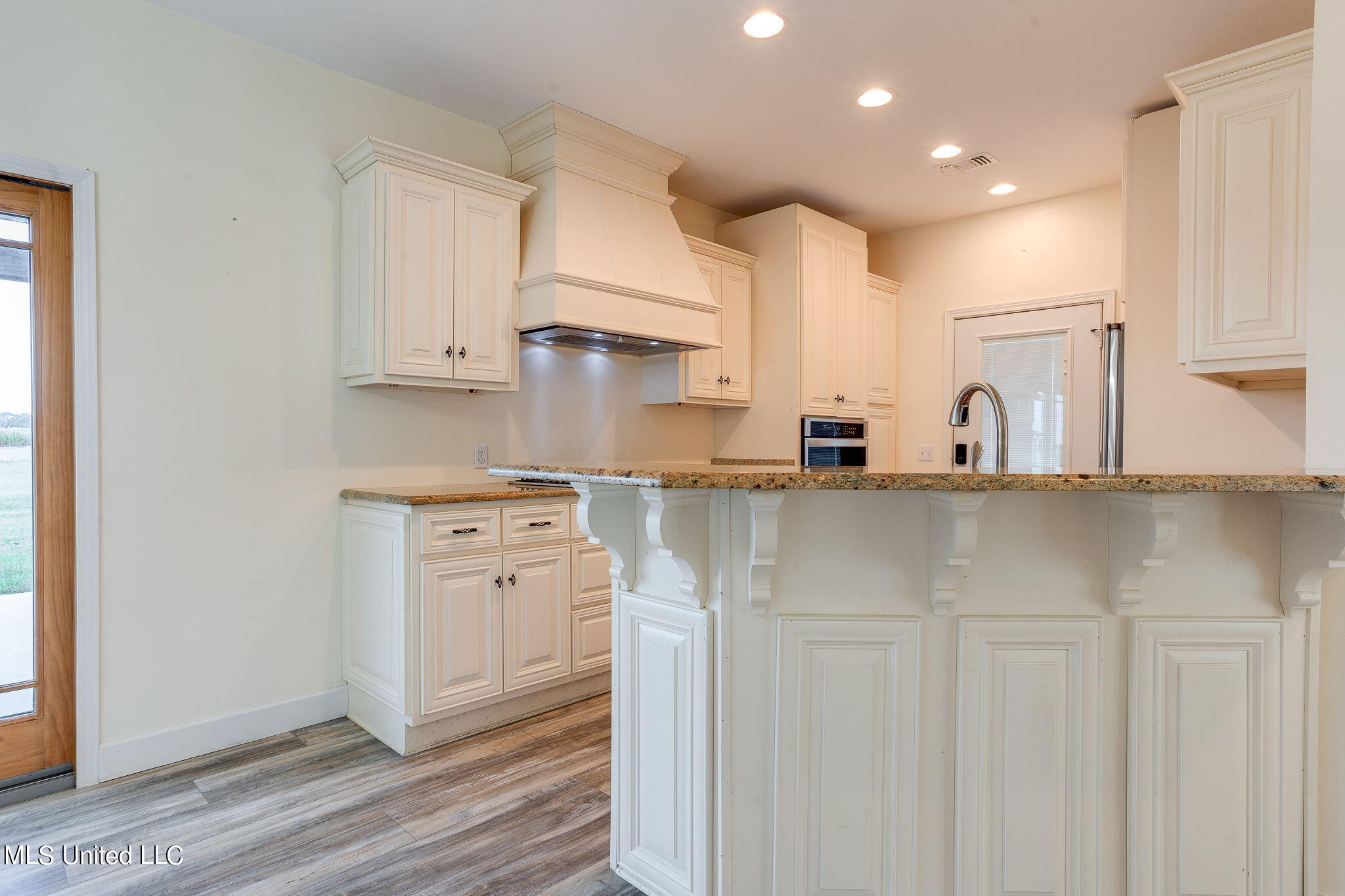 131 Jerry Fork Road Lucedale, MS 39452 - Photo 5 of 32 2 (6 of 22) Kitchen