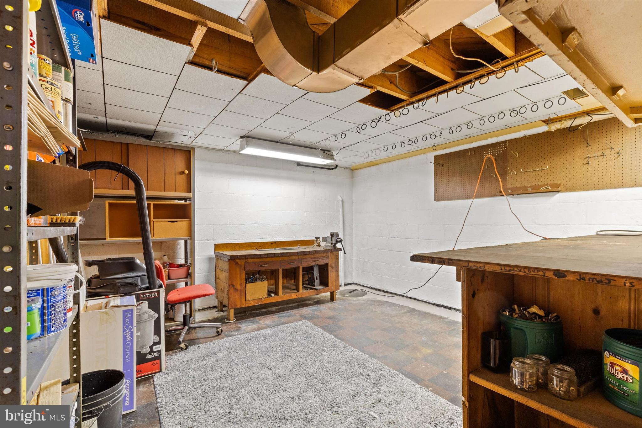 2826 Denley Place Silver Spring, MD 20906 - Photo 21 of 30 workshop, seller may take some things out of here