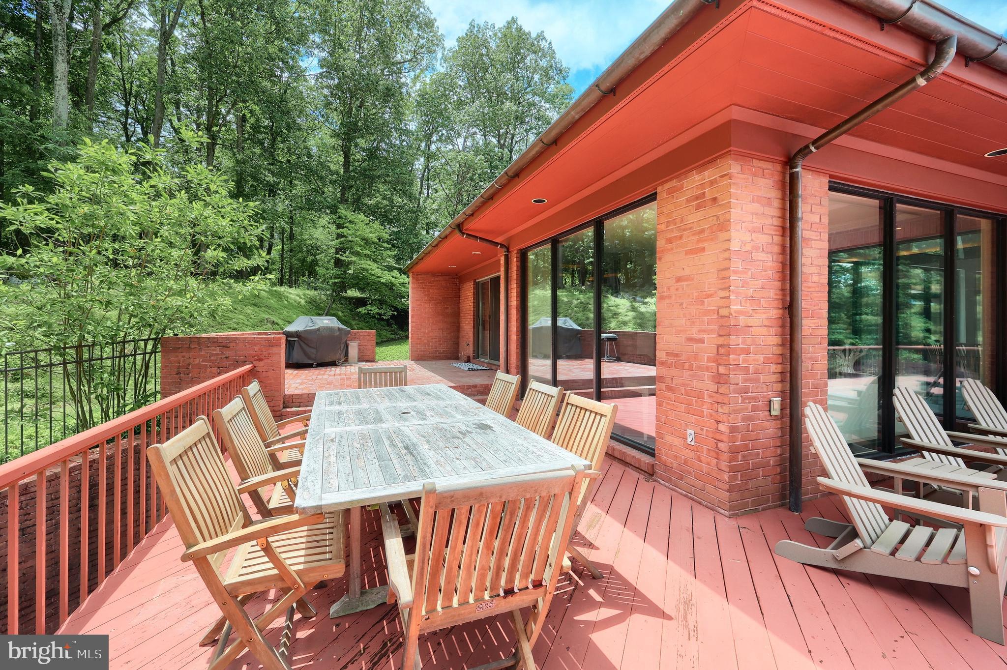 174 Springhouse Lane Spring Grove, PA 17362 - Photo 21 of 95