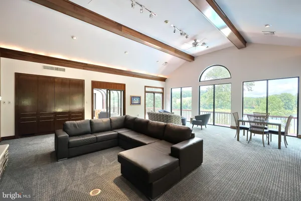 $1,300,000 | 174 Springhouse Lane, Spring Grove, PA 17362