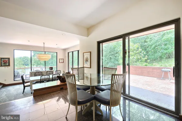 $1,300,000 | 174 Springhouse Lane, Spring Grove, PA 17362