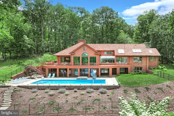 a view of an outdoor space and deck