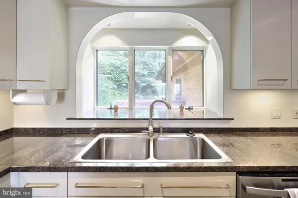 $1,300,000 | 174 Springhouse Lane, Spring Grove, PA 17362