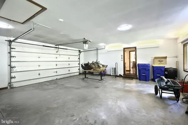 $1,300,000 | 174 Springhouse Lane, Spring Grove, PA 17362