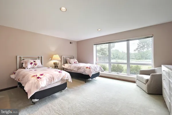 $1,300,000 | 174 Springhouse Lane, Spring Grove, PA 17362