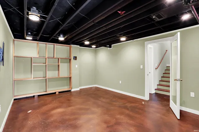 $499,000 | 2910 East Winston Street, Bloomington, IN 47401