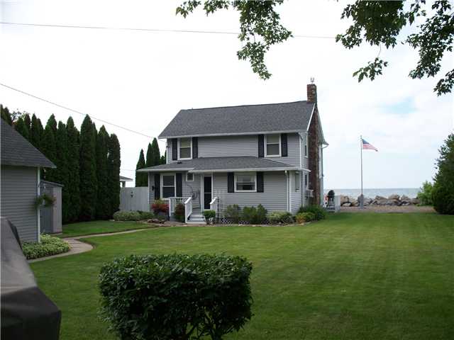 6564 Shore Acres Road Hamlin, NY 14468 - Photo 1 of 1 Exterior Front