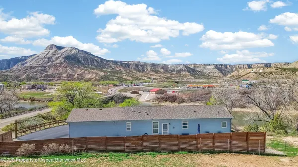 $649,000 | 19 County Road 301, Parachute, CO 81635