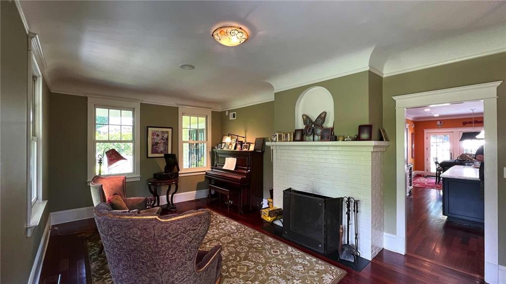 64 Ransom Avenue Sea Cliff, NY 11579 - Photo 8 of 35