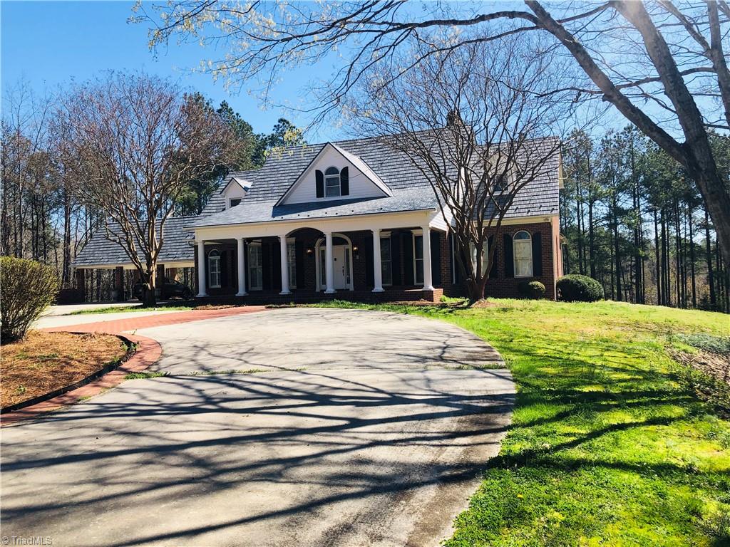 150 Jd Essick Road Lexington, NC 27295 - Photo 3 of 49 Gallery Image 3