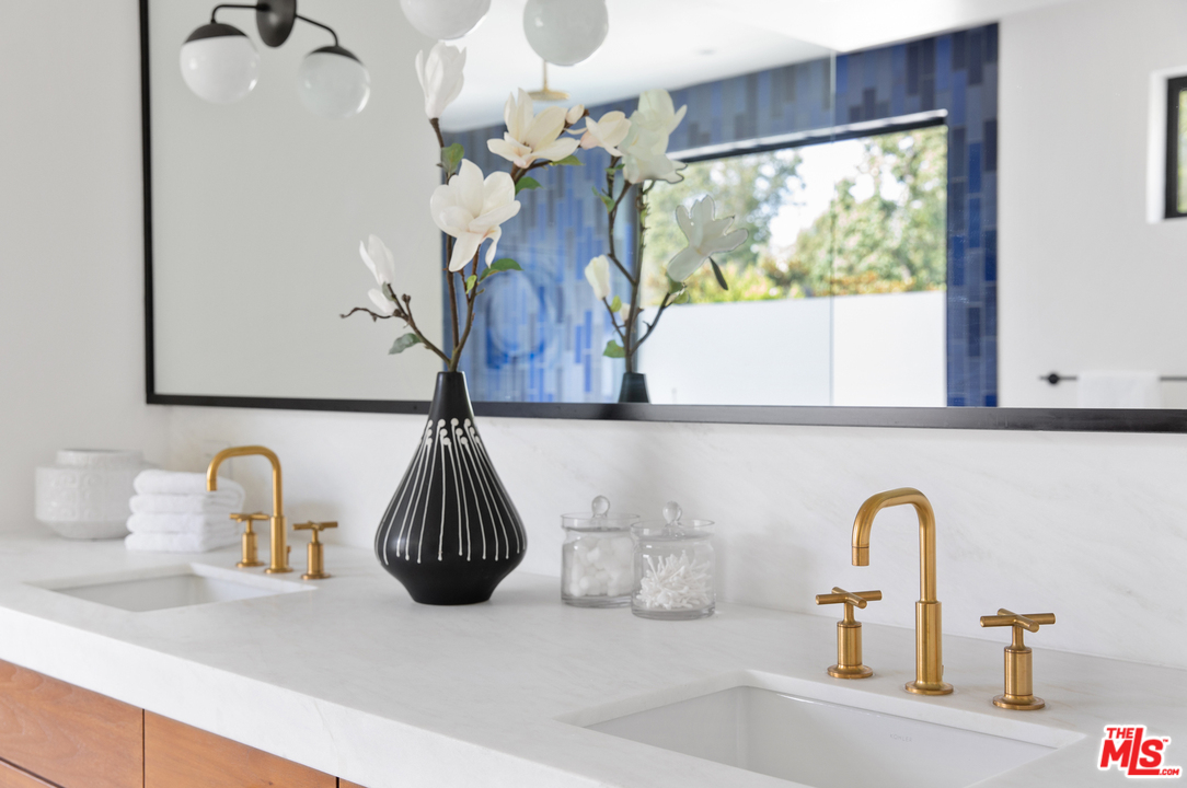 640 East Channel Road Santa Monica, CA 90402 - Photo 27 of 45 a close view of sink and tap