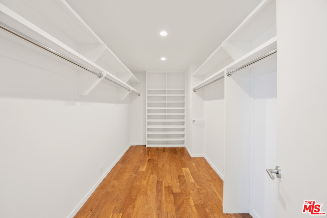 640 East Channel Road Santa Monica, CA 90402 - Photo 30 of 45 a view of a big room with wooden floor and entryway