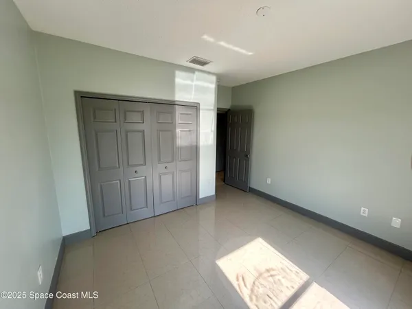 $2,000 | 910 Twisting Branch Court, Melbourne, FL 32935