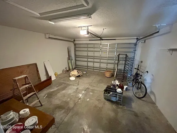 $2,000 | 910 Twisting Branch Court, Melbourne, FL 32935