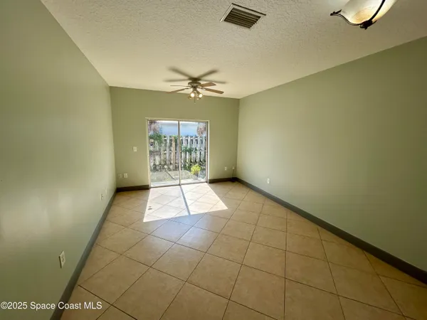 $2,000 | 910 Twisting Branch Court, Melbourne, FL 32935