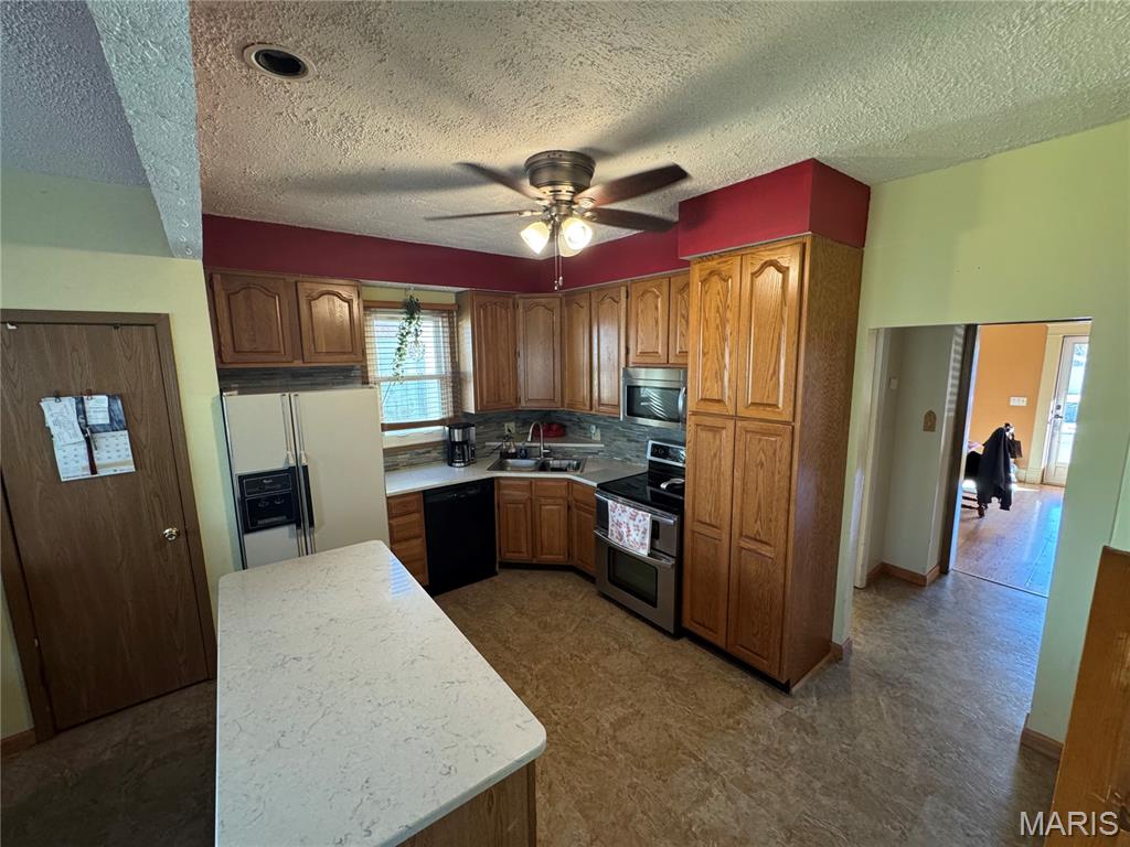 413 West State Street Union, MO 63084 - Photo 19 of 44