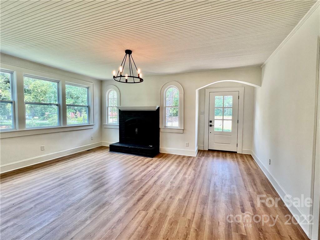 1548 Kings Road Shelby, NC 28150 - Photo 8 of 27 Gallery Image 8