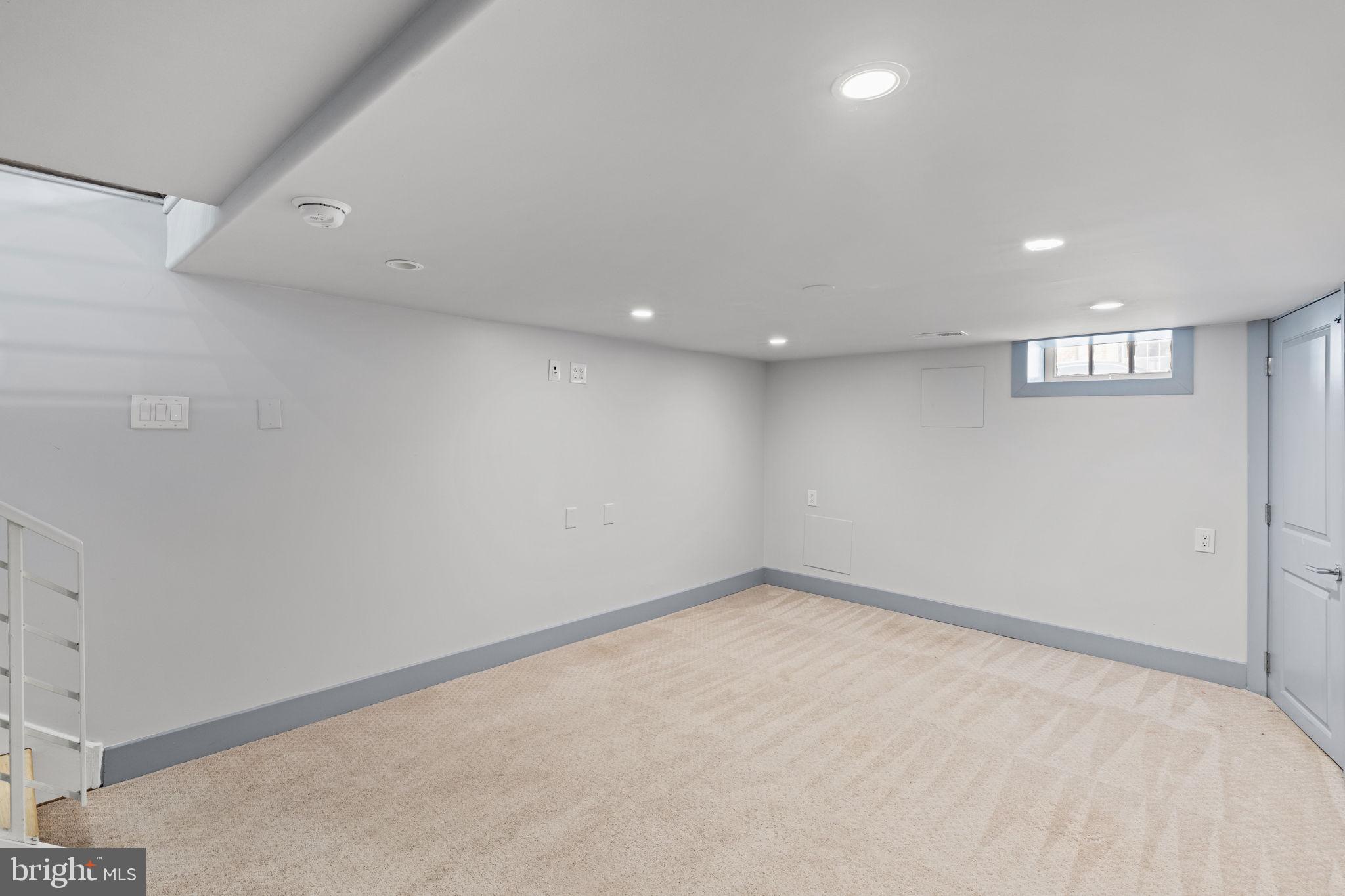 2426 Pine Street Philadelphia, PA 19103 - Photo 34 of 35