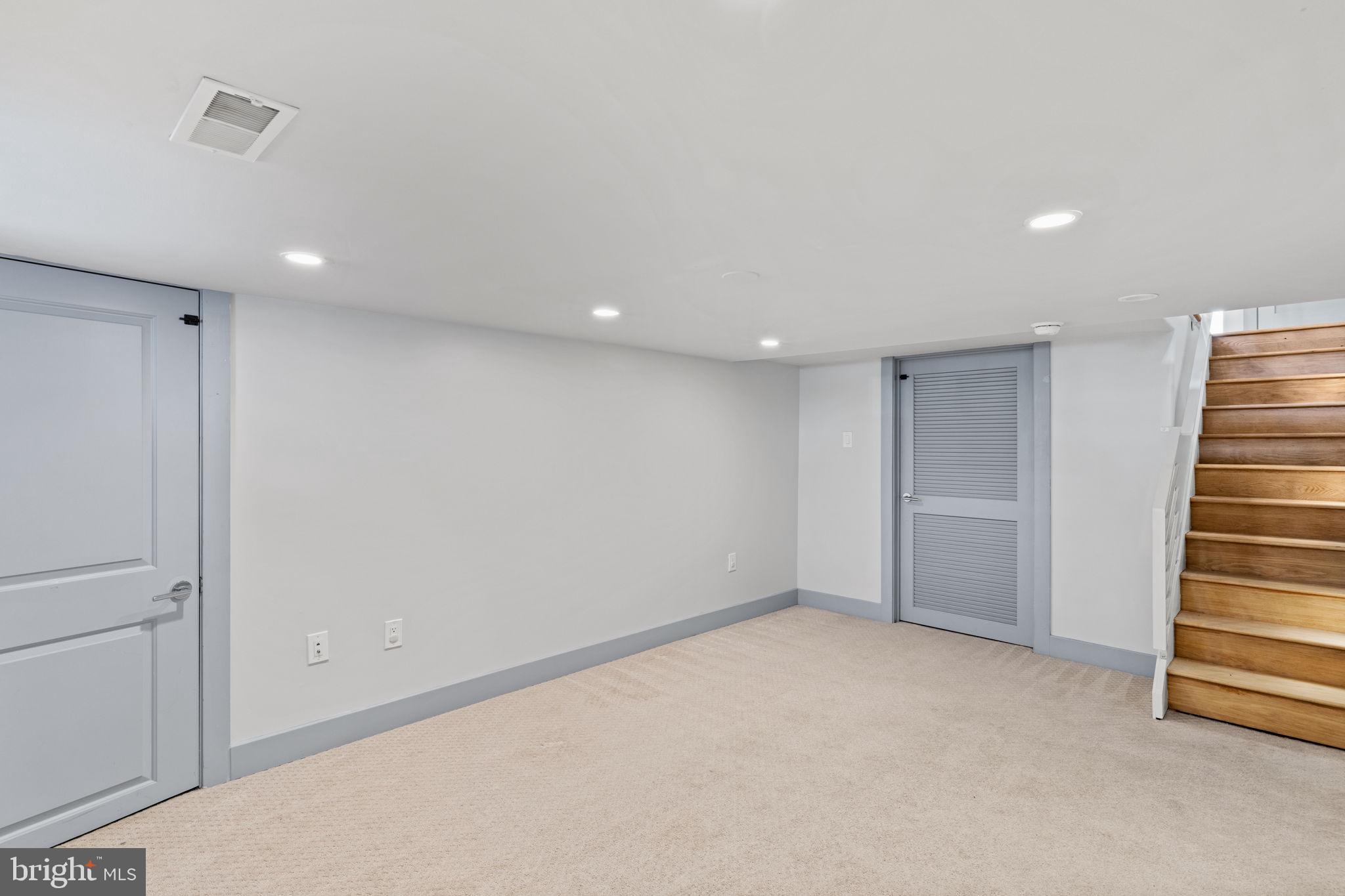 2426 Pine Street Philadelphia, PA 19103 - Photo 35 of 35