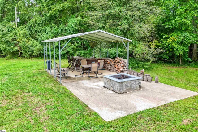 $649,900 | 331 Griggs Road, Six Mile, SC 29682