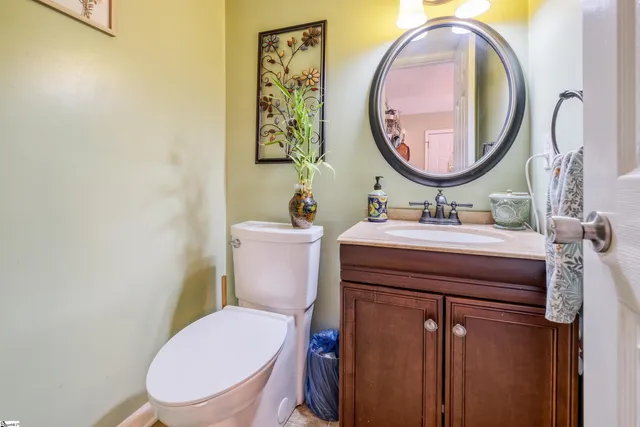 $649,900 | 331 Griggs Road, Six Mile, SC 29682