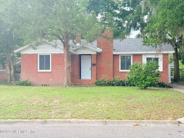 $199,700 | 576 East 59th Street, Jacksonville, FL 32208