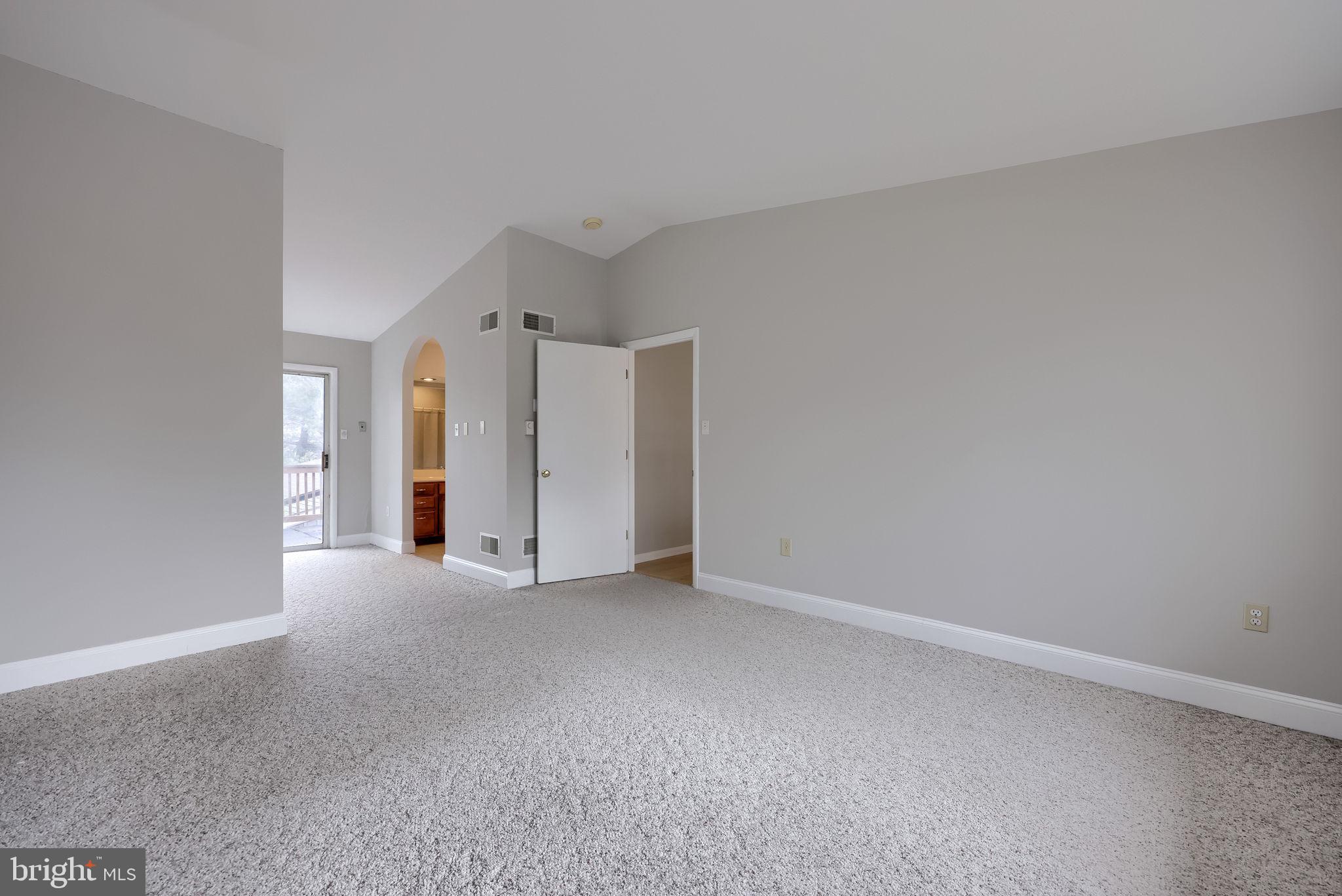 421 Longmeadow Road Lancaster, PA 17601 - Photo 20 of 44 a view of empty room with window
