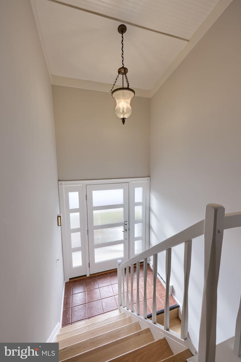 421 Longmeadow Road Lancaster, PA 17601 - Photo 33 of 44 a view of entryway