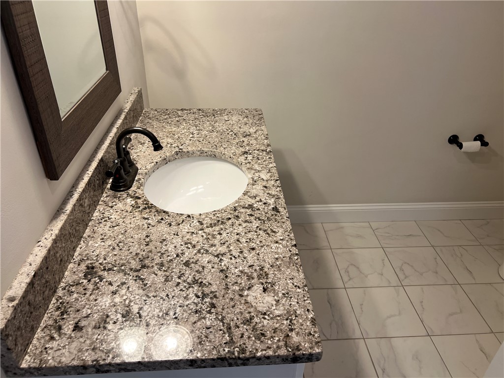 608 Holly Street St. Simons Island, GA 31522 - Photo 13 of 17