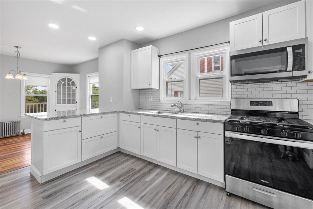 117 Gorham Street Chelmsford, MA 01824 - Photo 2 of 23