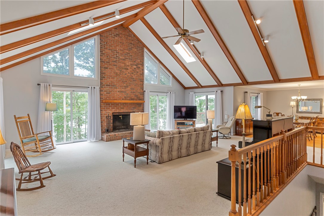 630 Seminole Point Road Fair Play, SC 29643 - Photo 11 of 47 Gallery Image 11