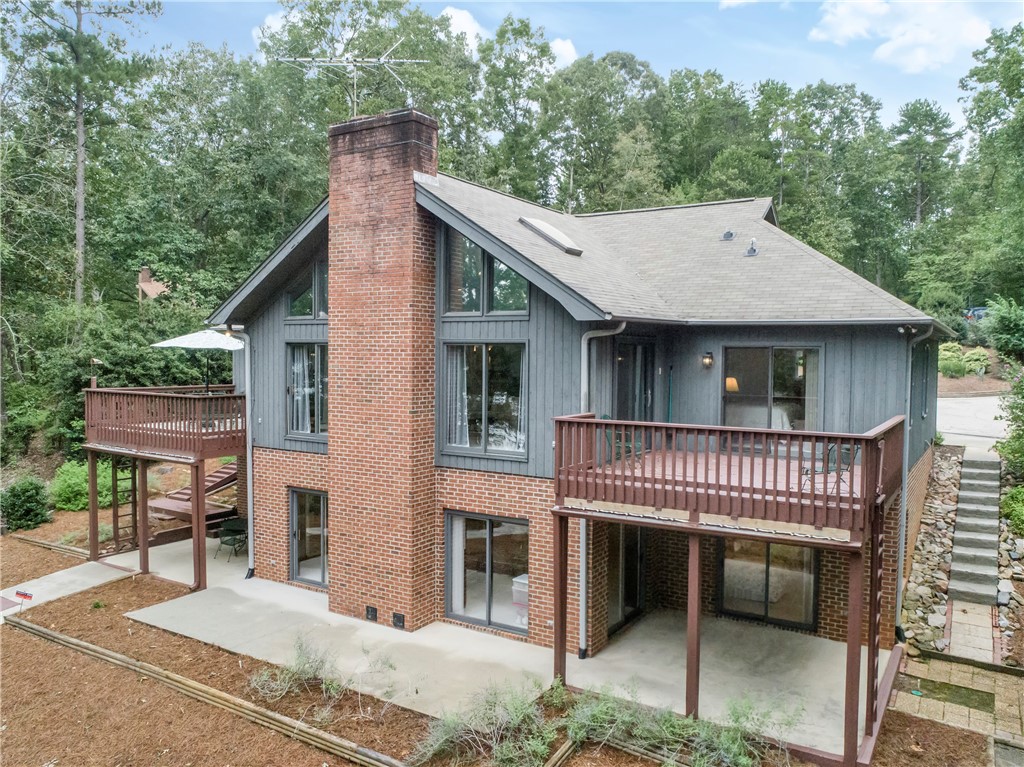 630 Seminole Point Road Fair Play, SC 29643 - Photo 2 of 47 Gallery Image 2
