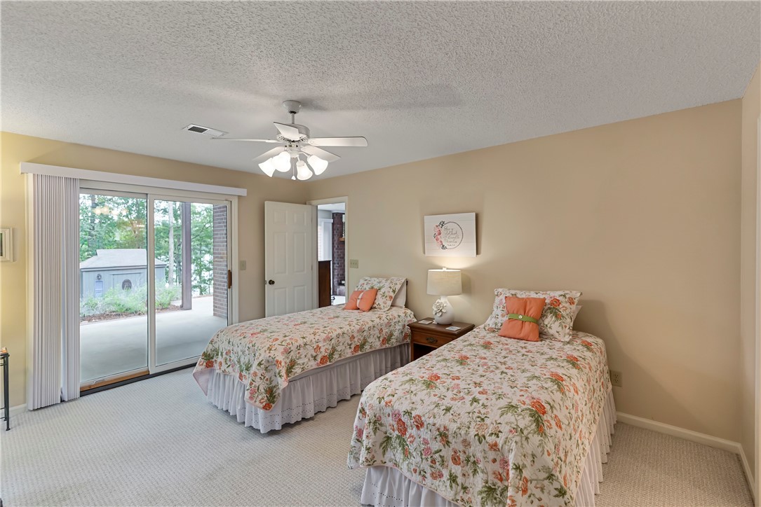 630 Seminole Point Road Fair Play, SC 29643 - Photo 30 of 47 Gallery Image 30