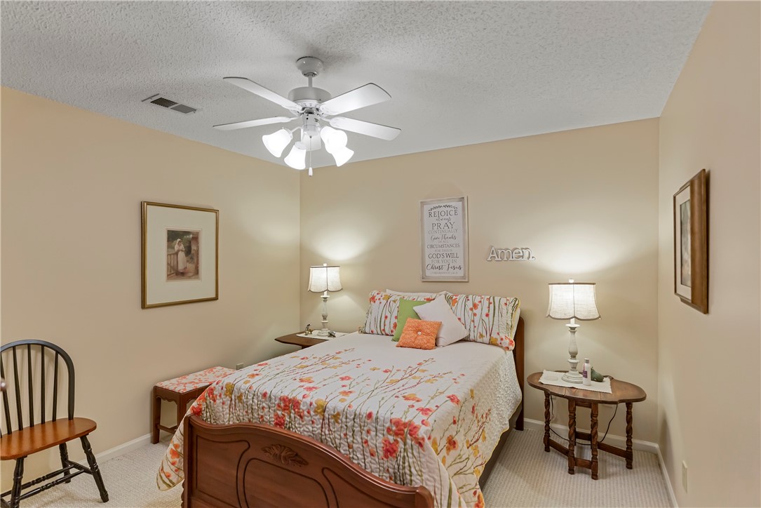 630 Seminole Point Road Fair Play, SC 29643 - Photo 33 of 47 Gallery Image 33