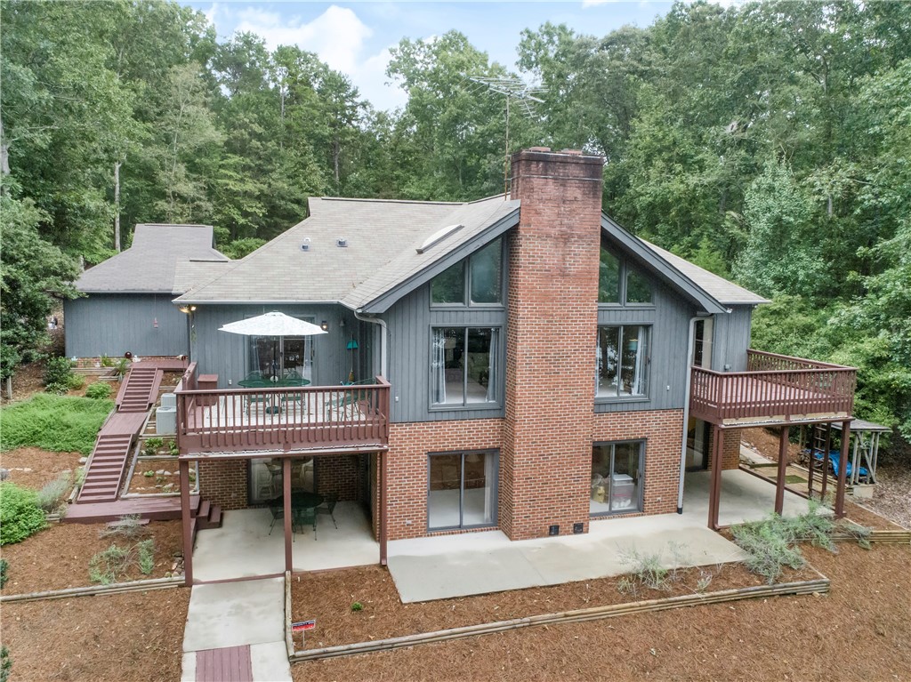 630 Seminole Point Road Fair Play, SC 29643 - Photo 4 of 47 Gallery Image 4