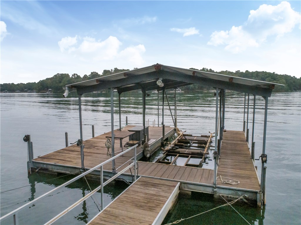 630 Seminole Point Road Fair Play, SC 29643 - Photo 8 of 47 Gallery Image 8