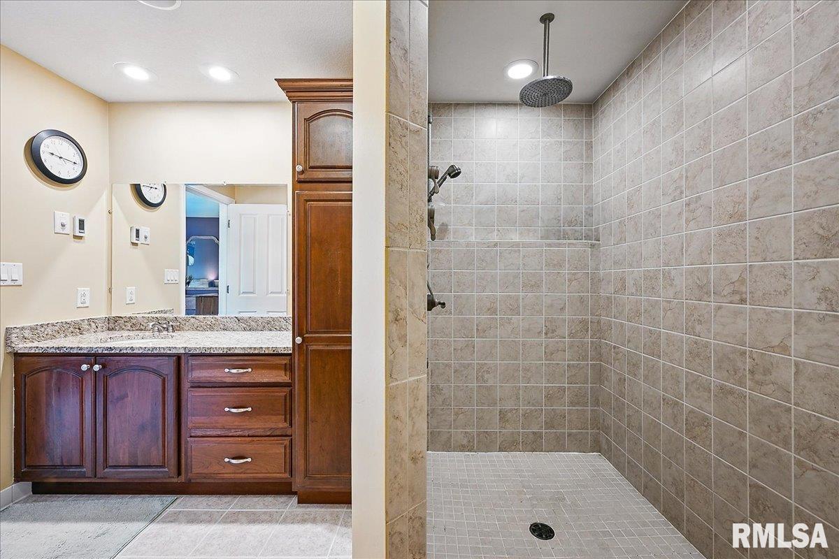 1719 Partridge Point Normal, IL 61761 - Photo 17 of 39