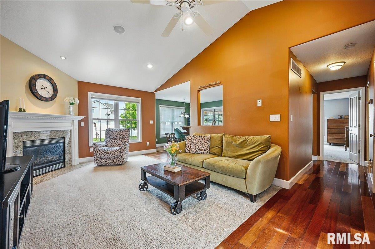 1719 Partridge Point Normal, IL 61761 - Photo 3 of 39