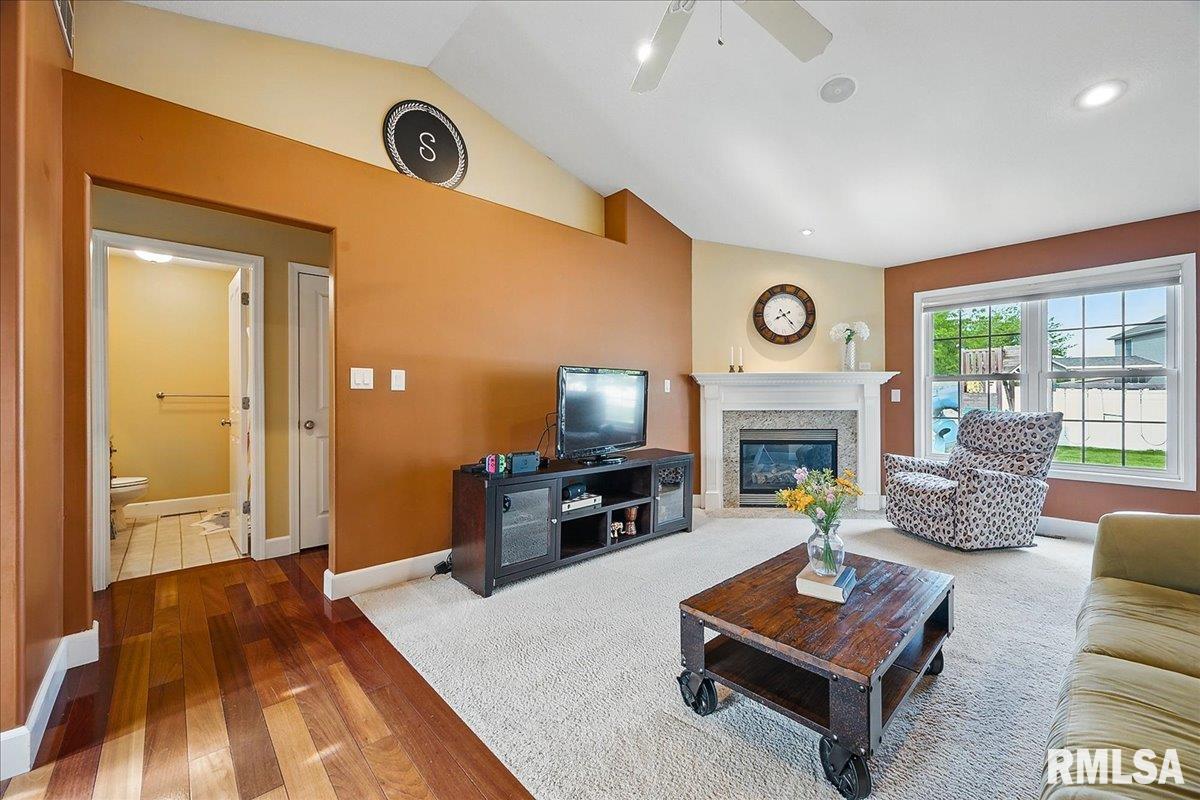 1719 Partridge Point Normal, IL 61761 - Photo 4 of 39