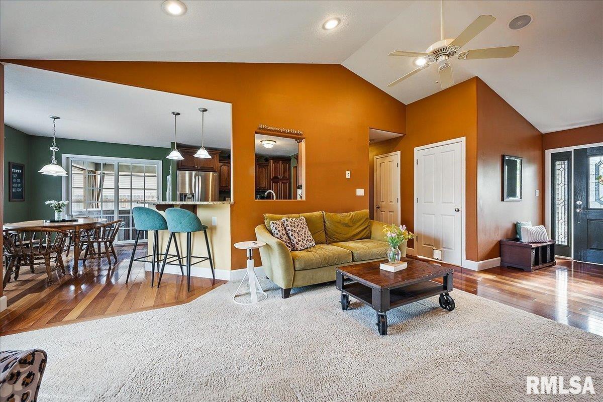 1719 Partridge Point Normal, IL 61761 - Photo 5 of 39